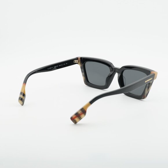 Burberry BE4392U 405587 Sunglasses Black/Vintage Check Square Frame, Grey Lenses main image 9